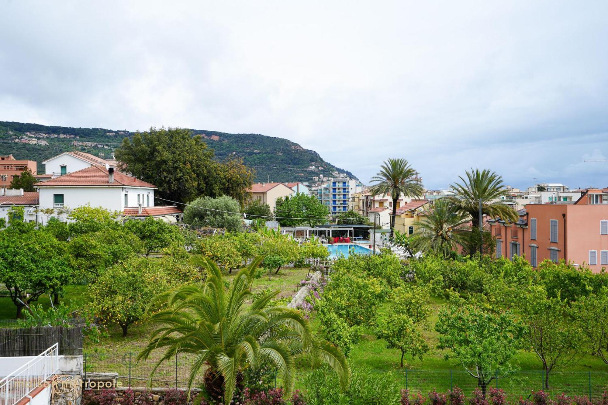 Moresco Apartment Pietra Ligure Exteriör bild